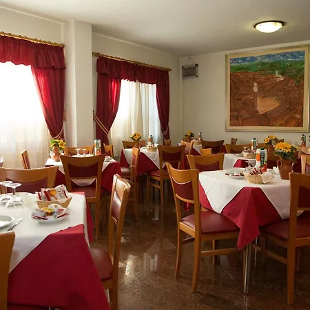 Hotel Del